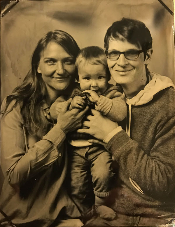 Family portrait by Daniel Carrillo